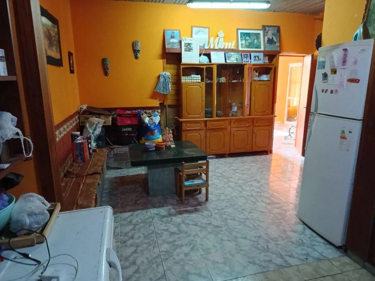 CASA con LOCAL en Venta en Magdalena 5