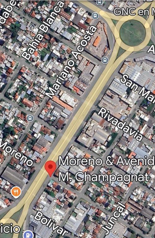 Alquilo Local y Galpón Av Champagnat 1750 m 5