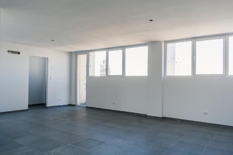 ALQUILO PISO OFICINA 90 MTS 2 BAÑOS PLAZA MITRE