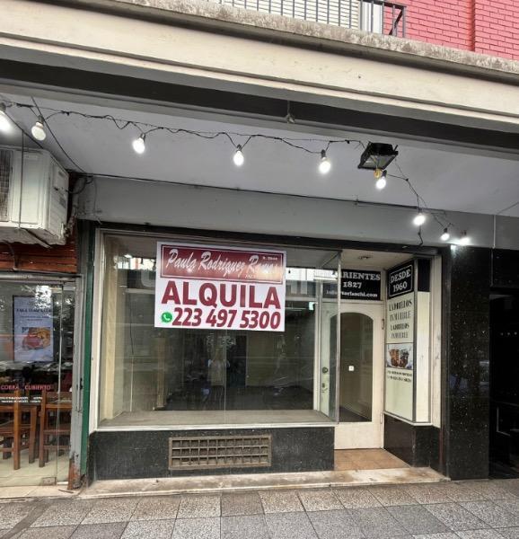 ALQUILO LOCAL PLENO CENTRO GRAN VIDRIERA 65 MTS