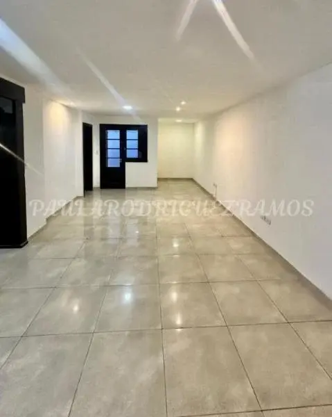 ALQUILO CASA DE EPOCA PARA OFICINAS/APTO PROFESIONAL 4