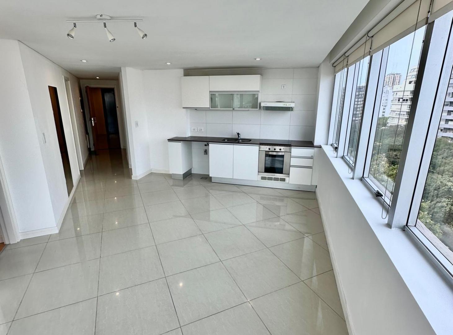 Foto de ALQUILO 2 AMB NVO.EXTERNO VIGILANCIA COCHERA BAULERA $ 1.150.000.-, imagen 1