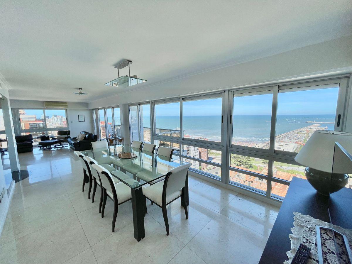 Foto de VENDO TRIPLEX FRENTE MAR PLAYA GRANDE CON QUINCHO PROPIO SEGURIDAD UNICO, imagen 5
