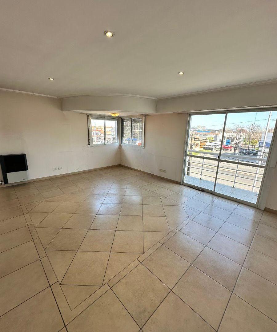 ALQUILO DEPARTAMENTO 2 AMB CON BALCON ZONA LURO Y BAHIA BLANCA