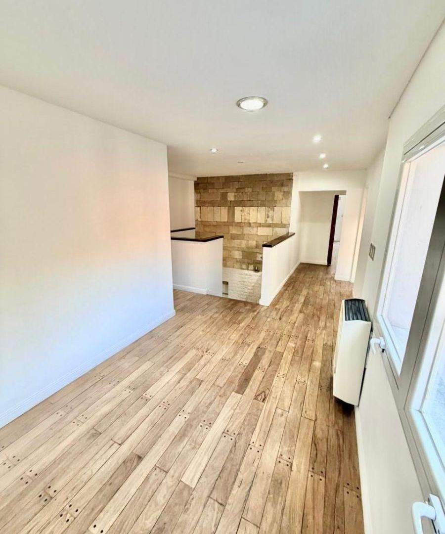 Foto de ALQUILO OFICINA/ USO PROFESIONAL ZONA GUEMES, imagen 2