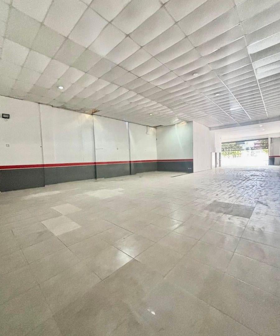 Foto de ALQUILO LOCAL / DEPÓSITO MAR DEL PLATA 400 MTS AV. JUAN B JUSTO y AV, imagen 1