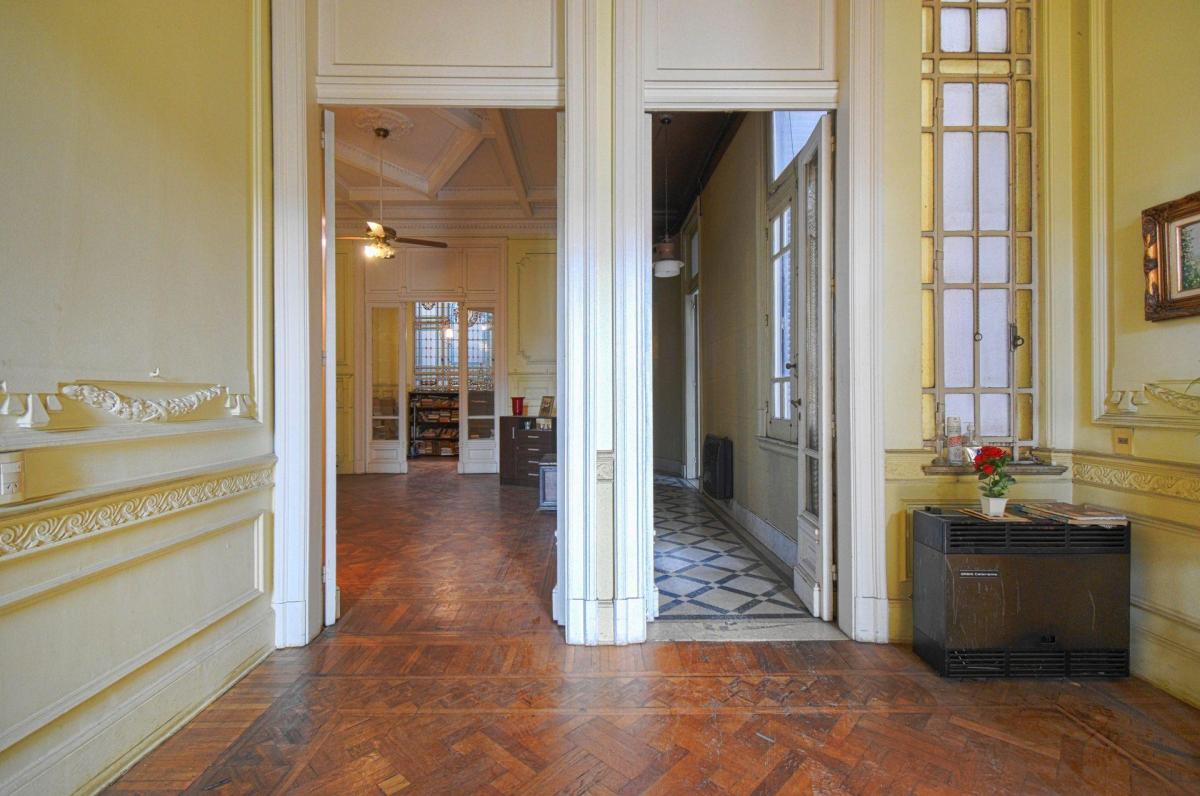 Departamento de Época. Balvanera. 9 Ambientes 5