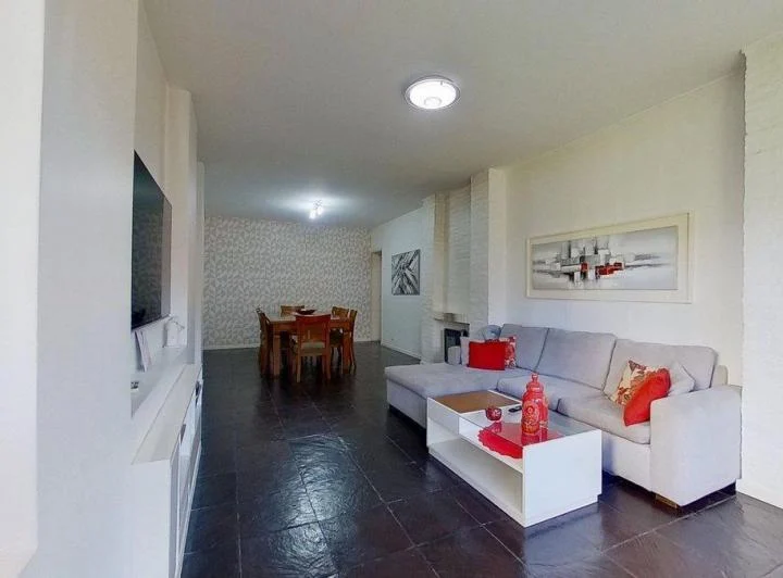 Venta Casa 7 ambientes Florida La Salle. 1