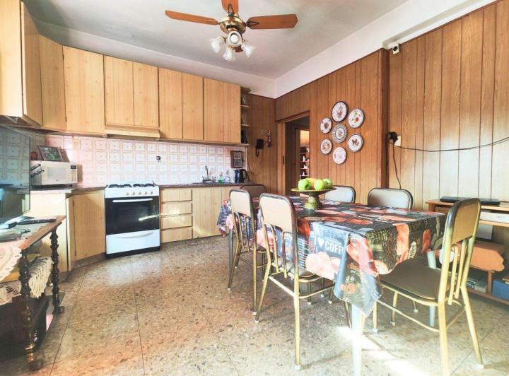 VENTA PH 4 AMBIENTES - LUGANO 3