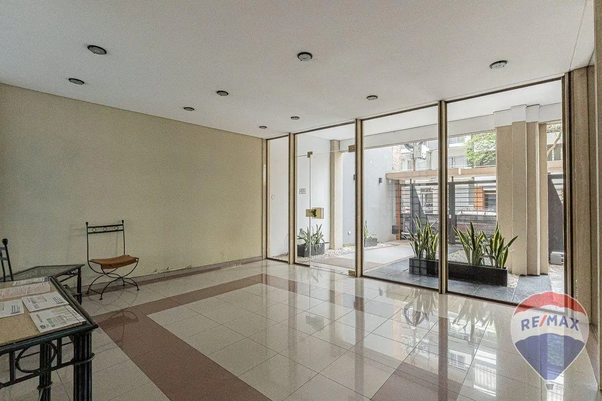 VENTA PENTHOUSE DÚPLEX 4 AMB. C/DEP + 2 GUARDACOCH 5