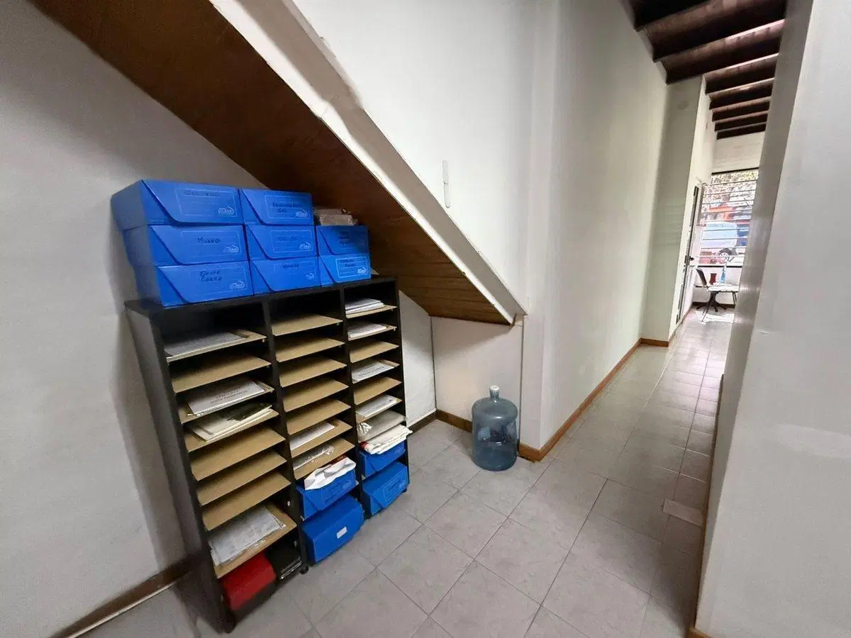 OFICINA comercial en venta - Hurlingham Permuta 3