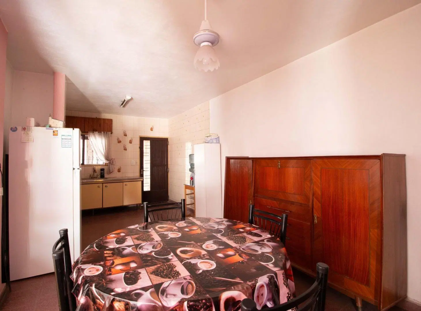 Venta Casa 4 ambientes Extenso jardín Ituzaingó 4