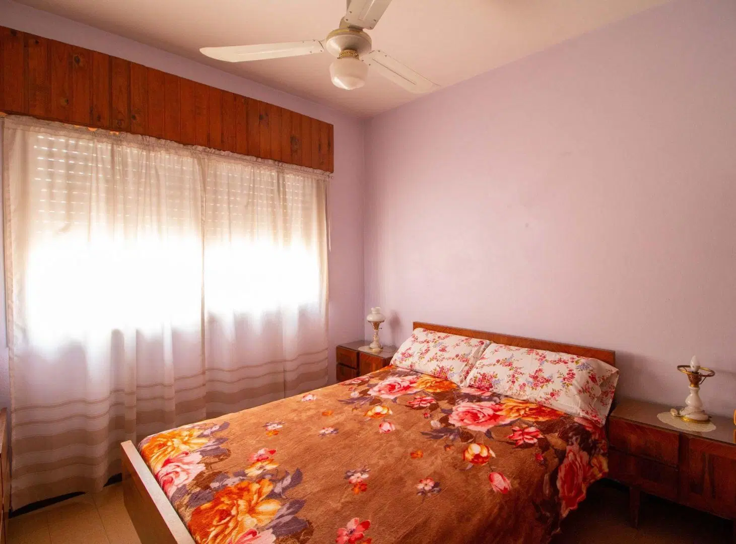 Venta Casa 4 ambientes Extenso jardín Ituzaingó 5