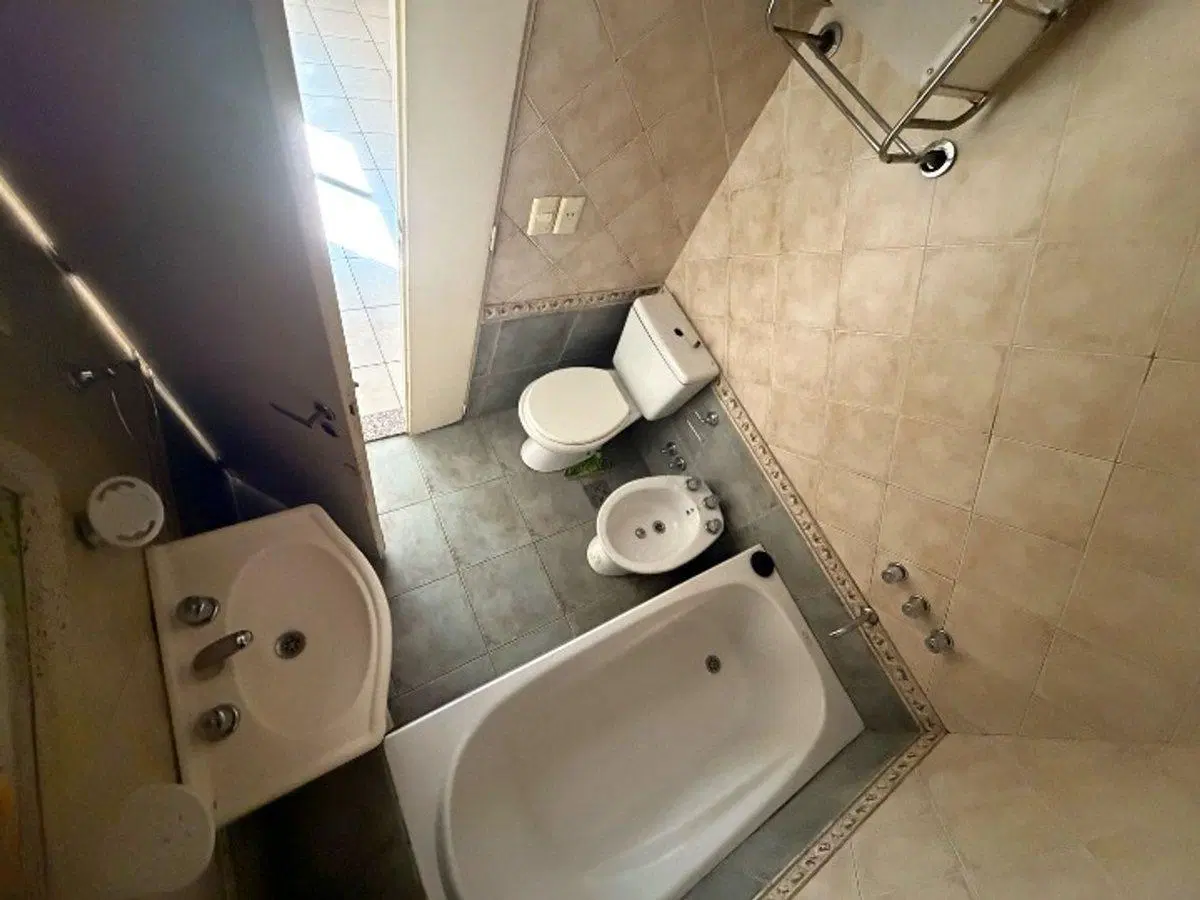 2 amb., Venta, depto, cochera,patio,V. del Parque 4