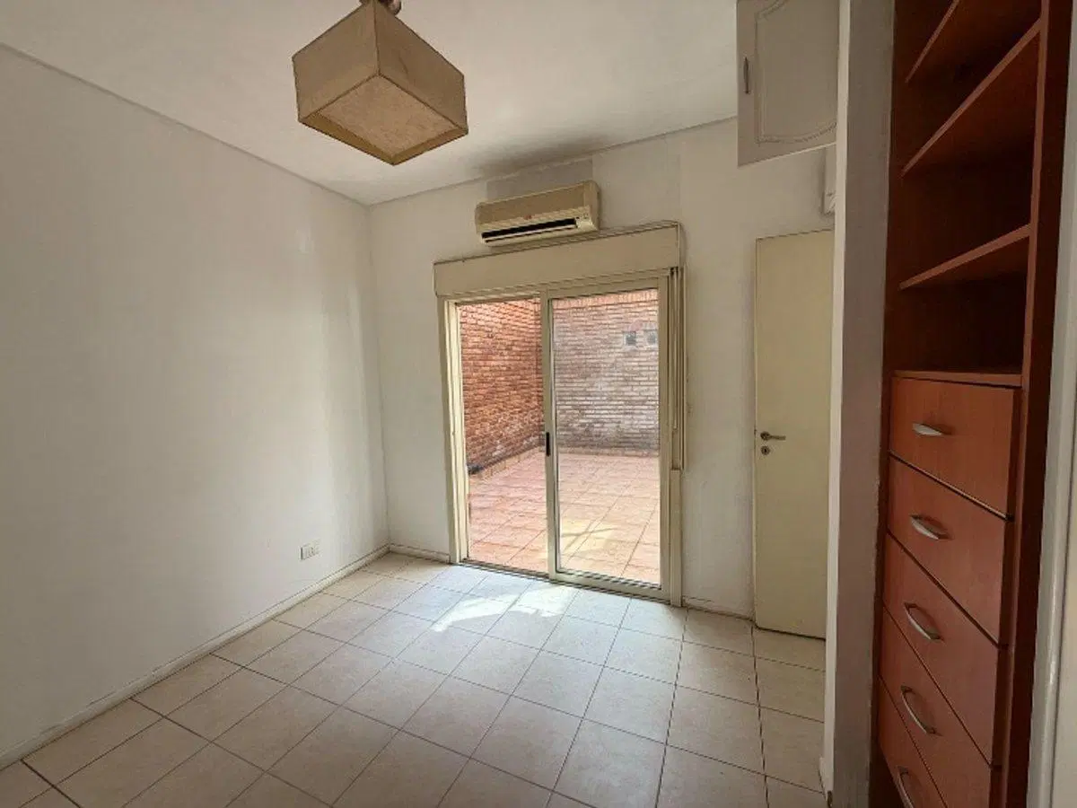 2 amb., Venta, depto, cochera,patio,V. del Parque 3