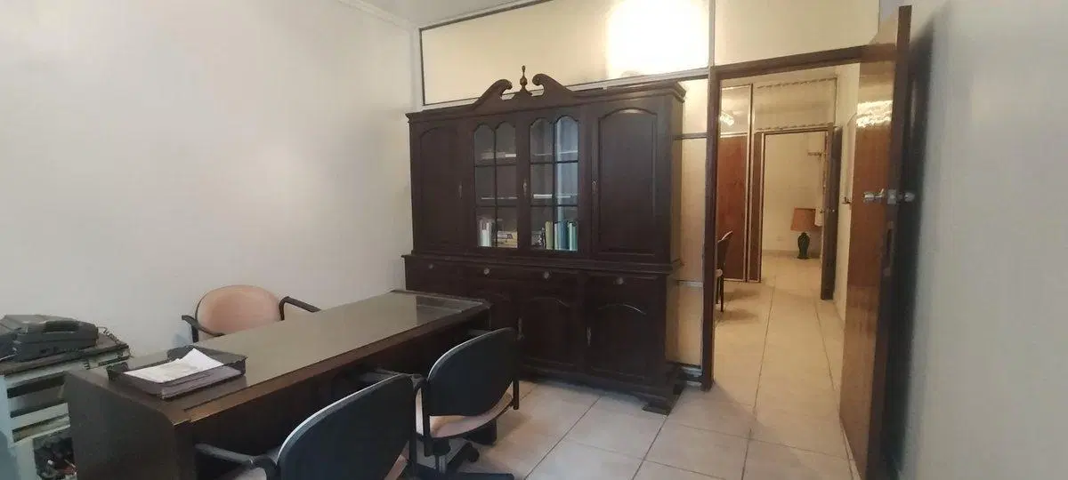 OPORTUNIDAD TRIBUNALES | Oficina 36m² al Frente 4
