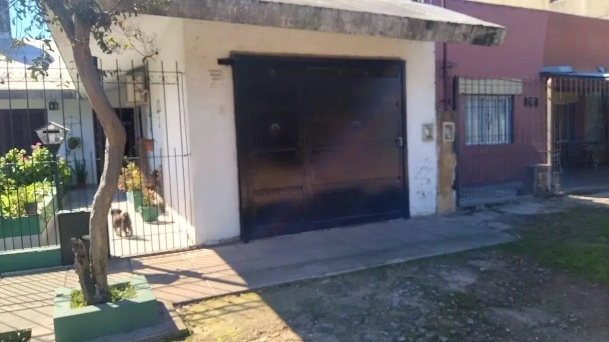Casa 3 Ambientes con Jardín, Cochera y Parrilla 5