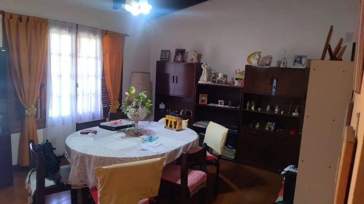 Casa 3 Ambientes con Jardín, Cochera y Parrilla 4