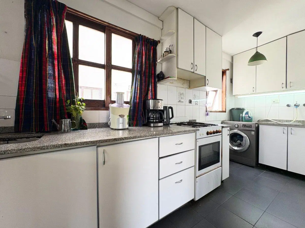 VENTA SEMI PISO 3 AMB C/ BALCON CORRIDO V. ORTUZAR 2