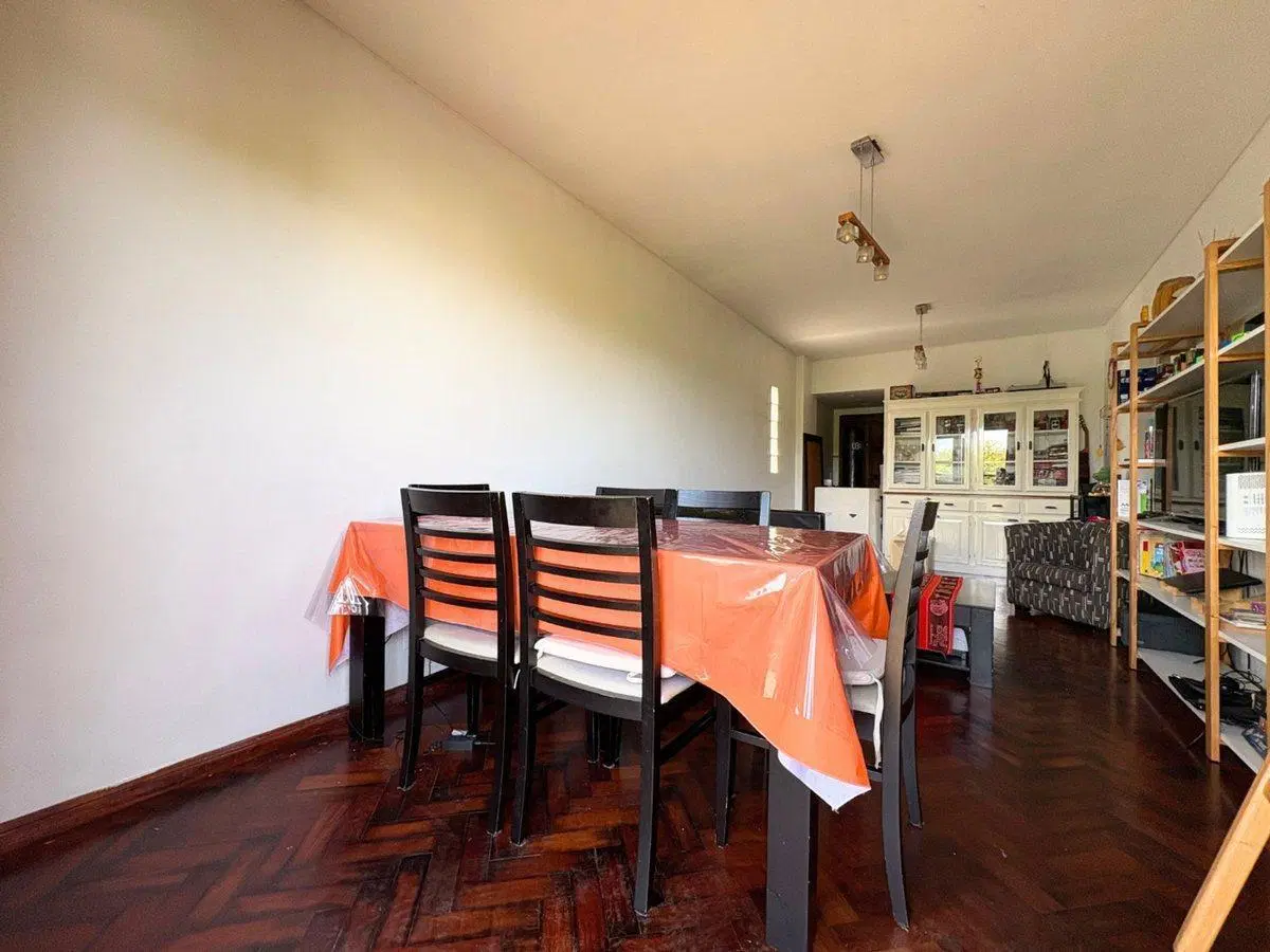 VENTA SEMI PISO 3 AMB C/ BALCON CORRIDO V. ORTUZAR 3
