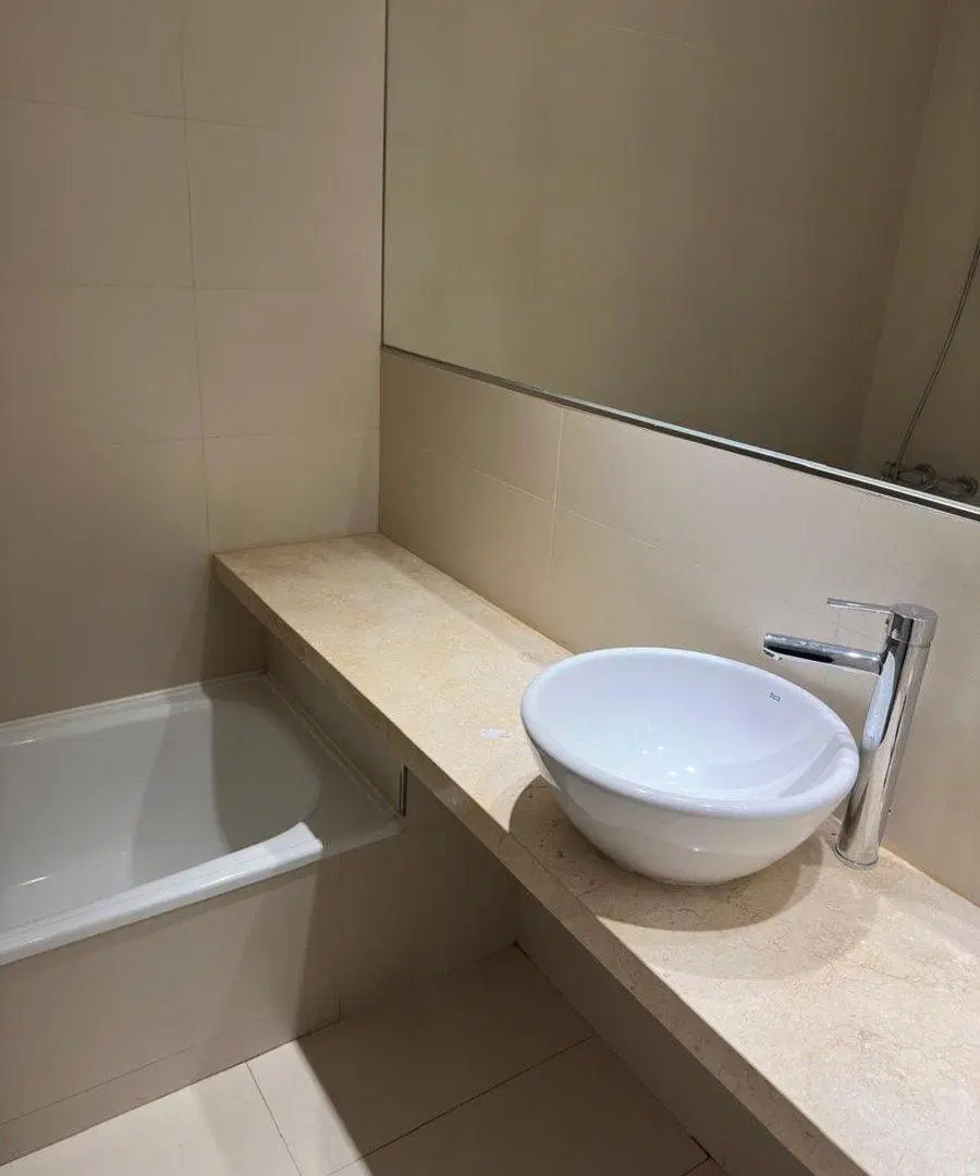 VENTA DPTO 3 AMB C/COCHERA Y BAULERA EN QUARTIER 4