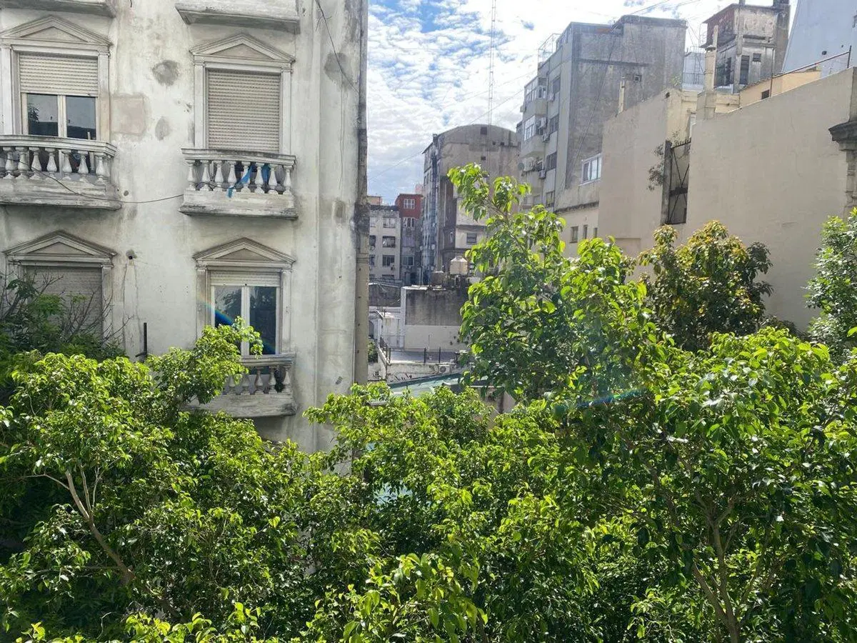 VENTA! DEPTO 4 AMB BALCÓN Y DEP.  BALVANERA NORTE 5