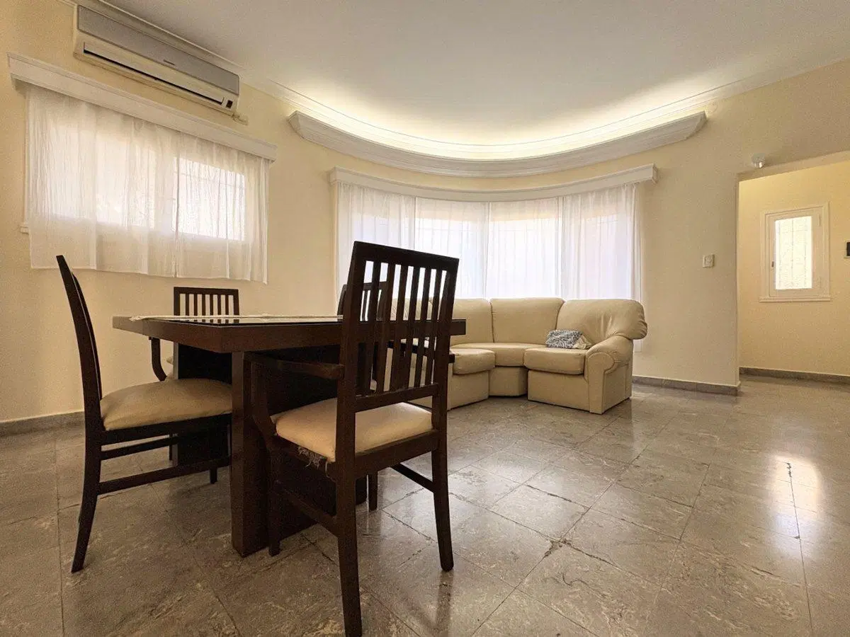 CASA EN VENTA, 5  AMBIENTES-FLORIDA-VICENTE LOPEZ 4