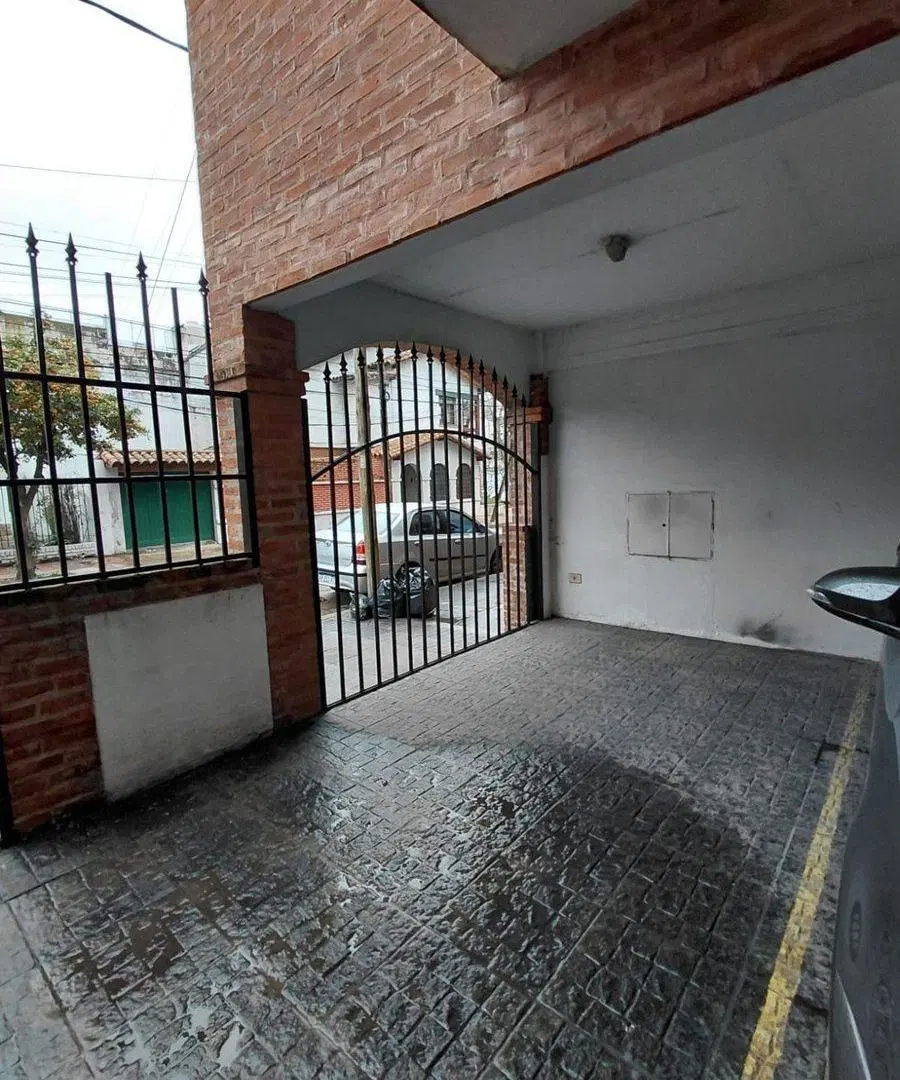 Venta Cochera Fija en Vicente Lopez 3