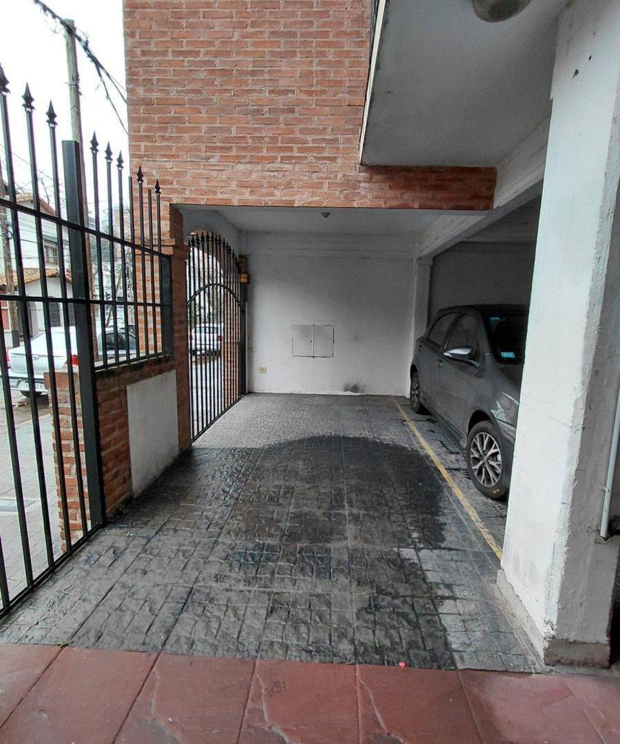 Venta Cochera Fija en Vicente Lopez