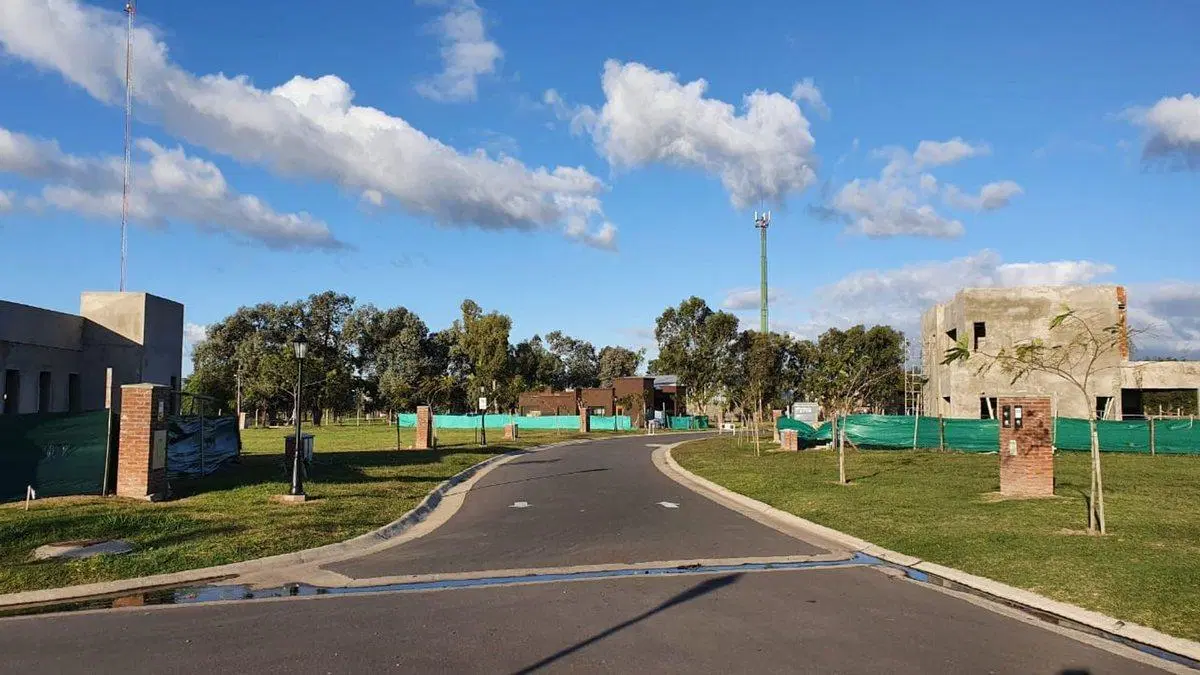 Venta Terreno 563 m2 Pilar Del Este Santa Emilia 2