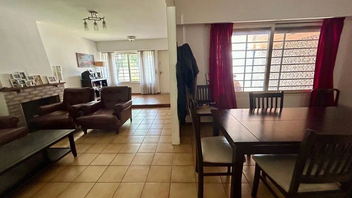 VENTA CASA +4 AMB PILETA VICENTE LOPEZ 2