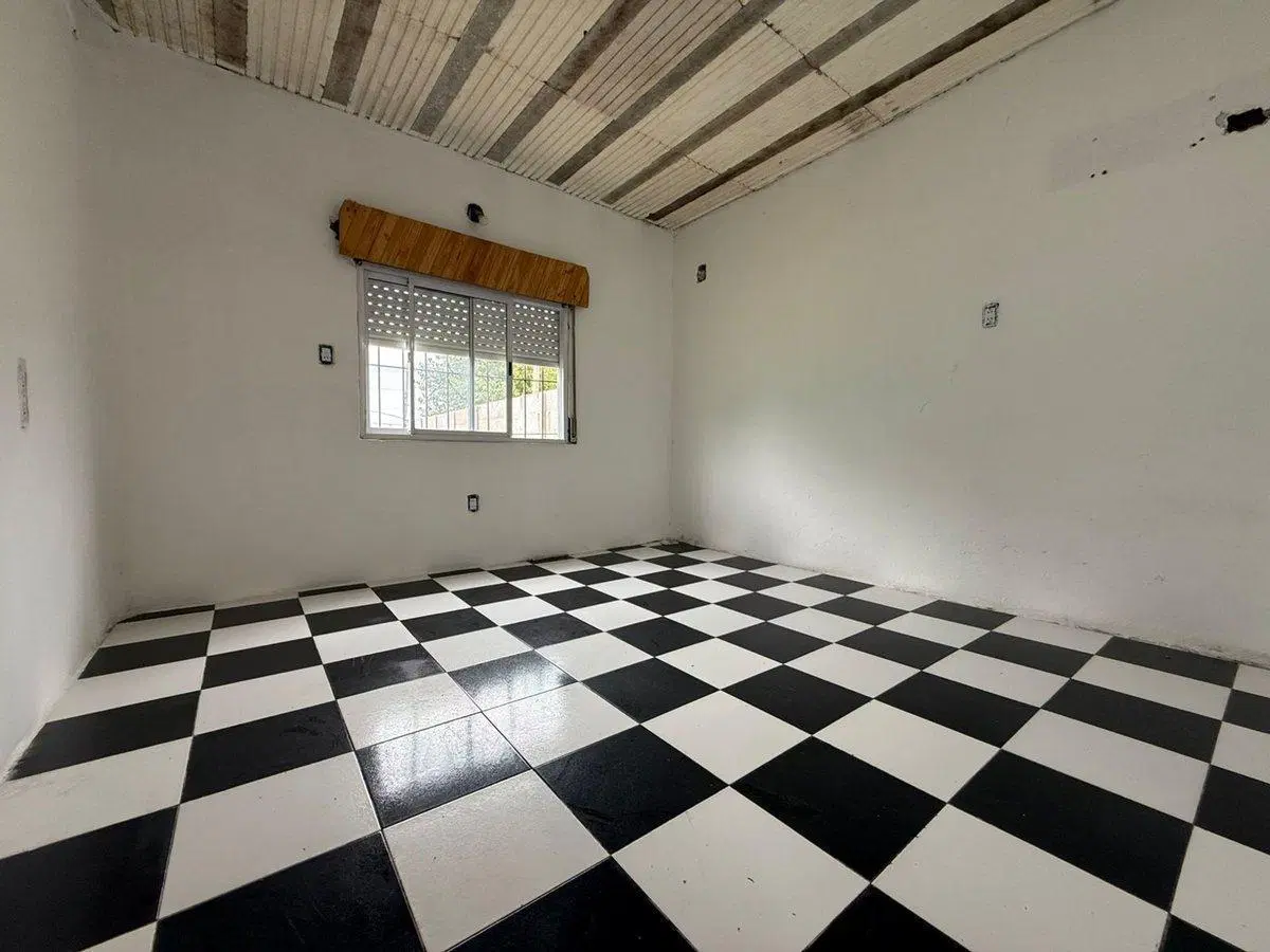 LOTE CON CASA, FERRARI, BUENOS AIRES 4