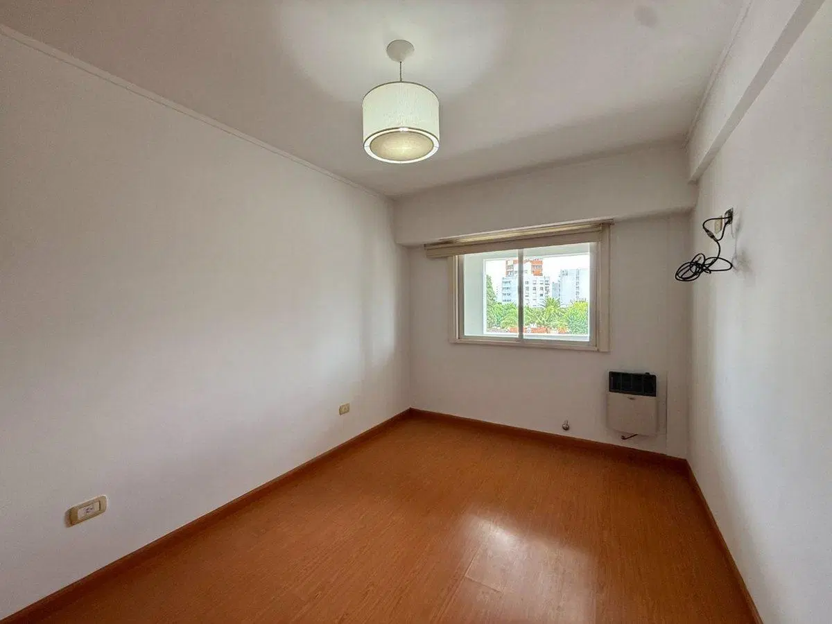 Departamento en venta- 2 AMBIENTES- La Plata 5