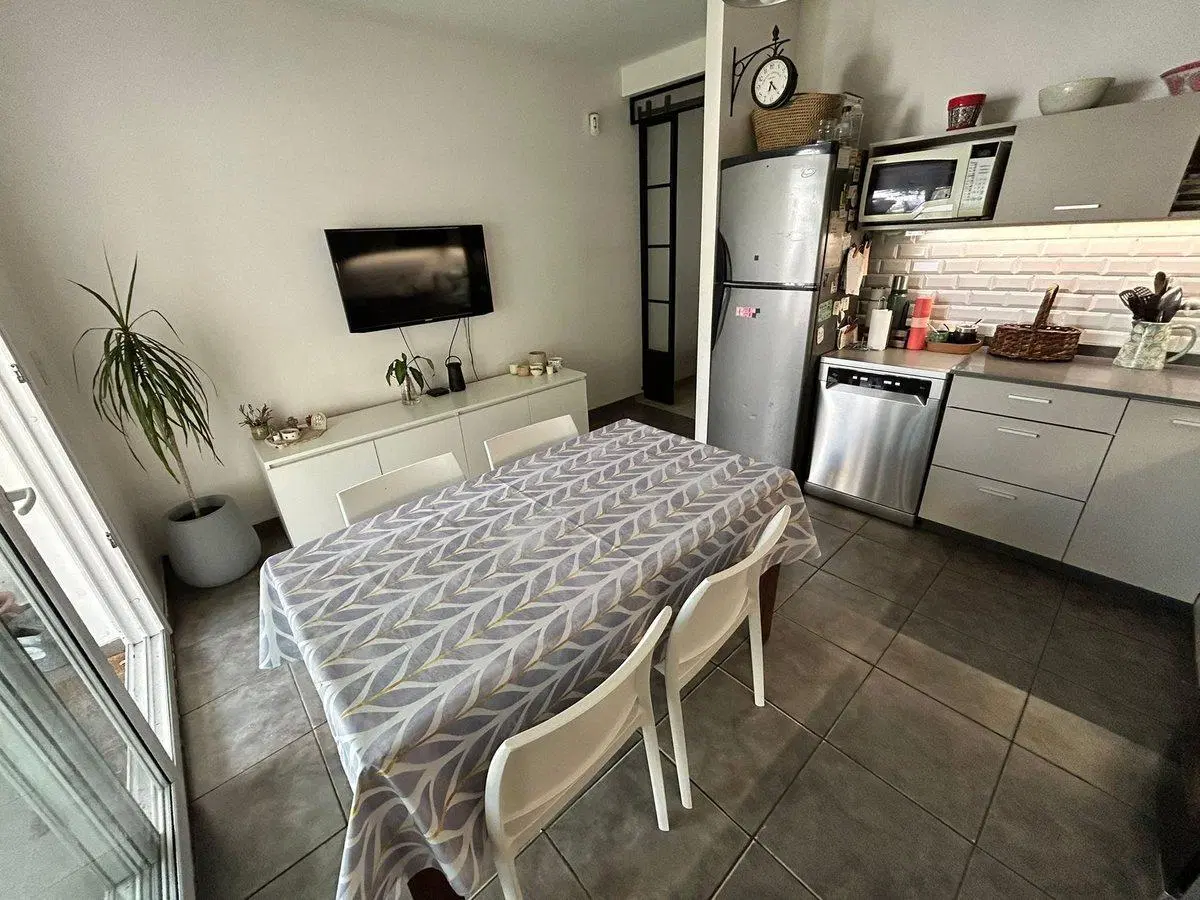 DUPLEX 4 AMB EN VENTA EN VILLA ADELINA CON JARDIN 4
