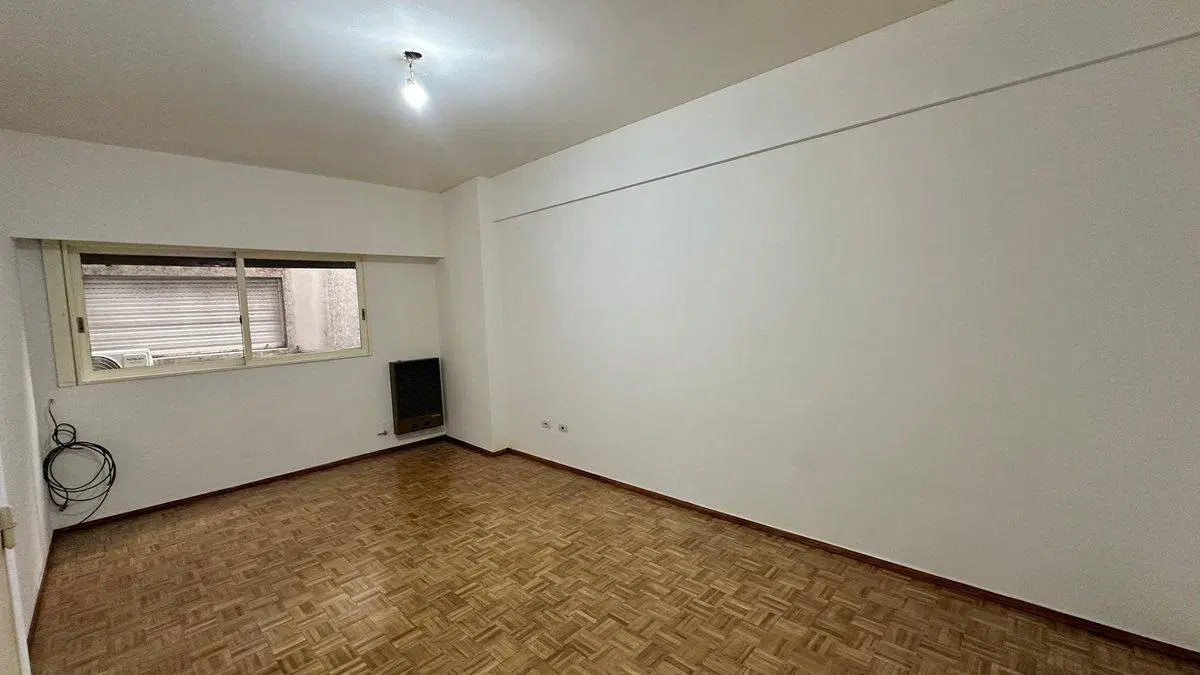 MONOAMBIENTE EN VENTA EN RECOLETA BAJAS EXPENSAS 2