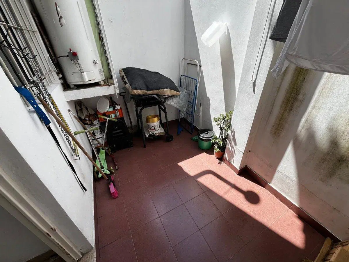 Dúplex 4 ambientes en venta - Caseros - Patio 3