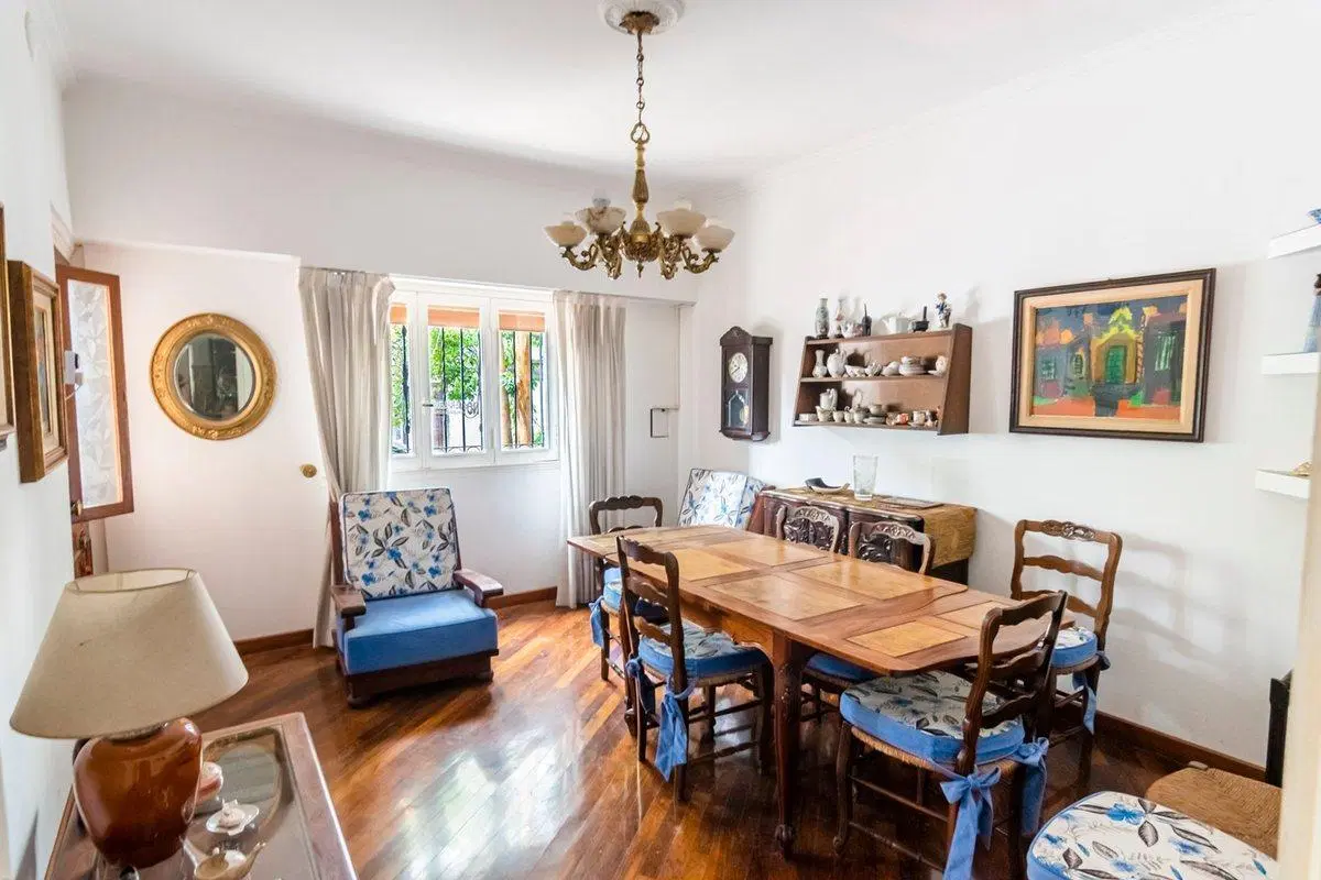 Hermosa Casa Multifamiliar 6amb en Venta S.Martín 3