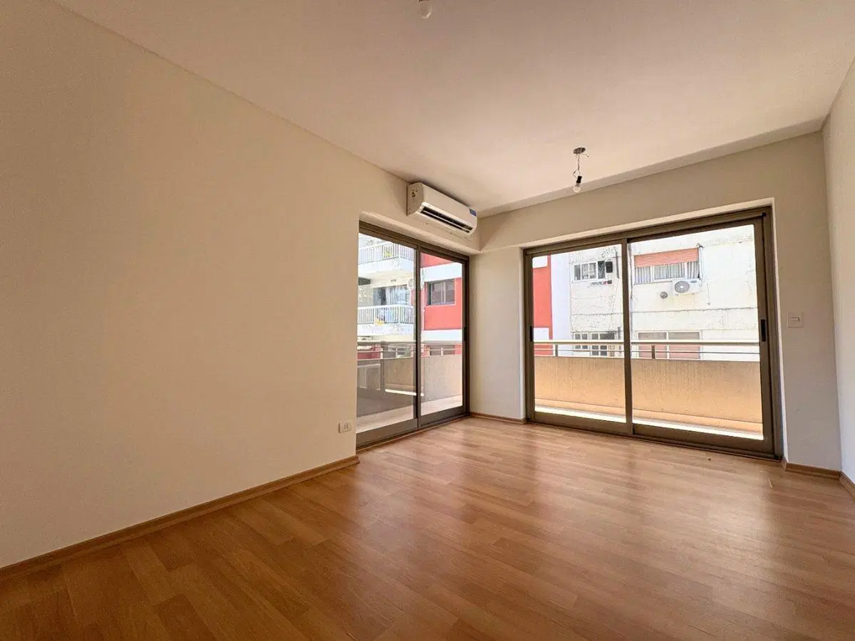 VENTA DEPTO 2 AMB C/COCHERA TOILETTE CABALLITO 2
