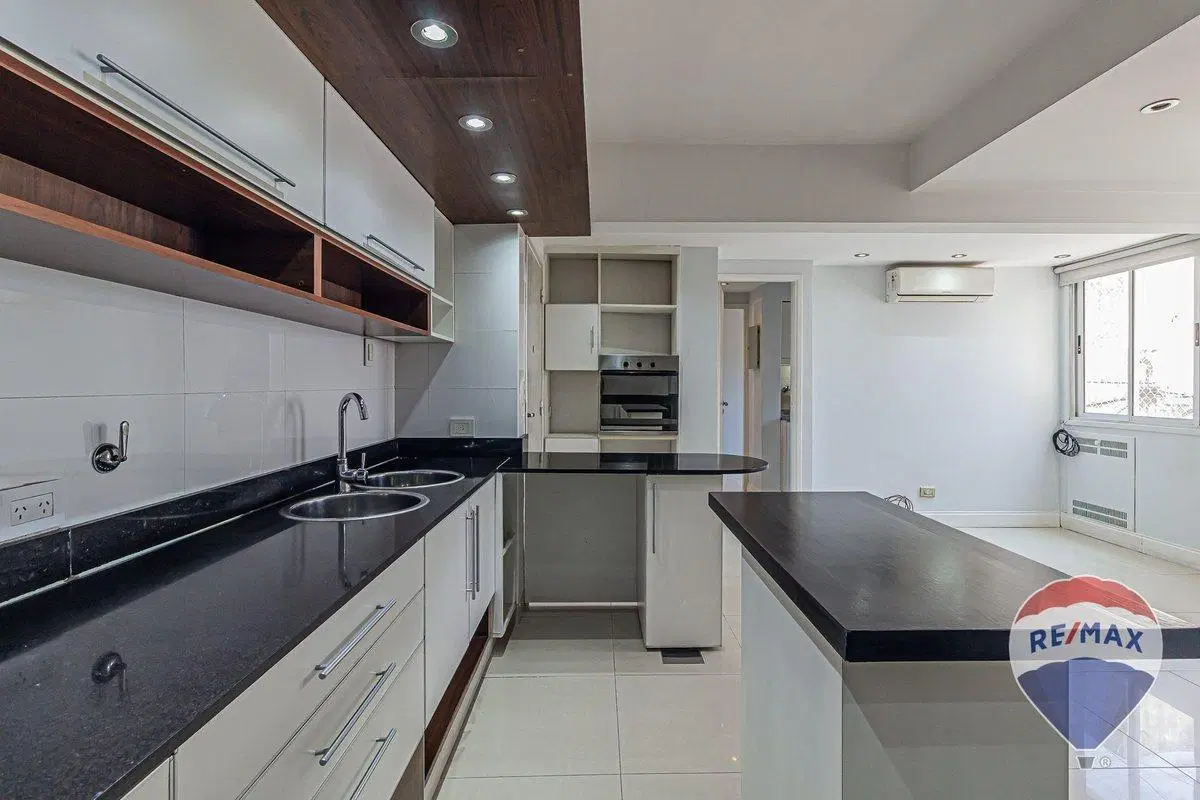 VENTA DEPARTAMENTO 6 AMBIENTES CON VIGILANCIA 24HS 2