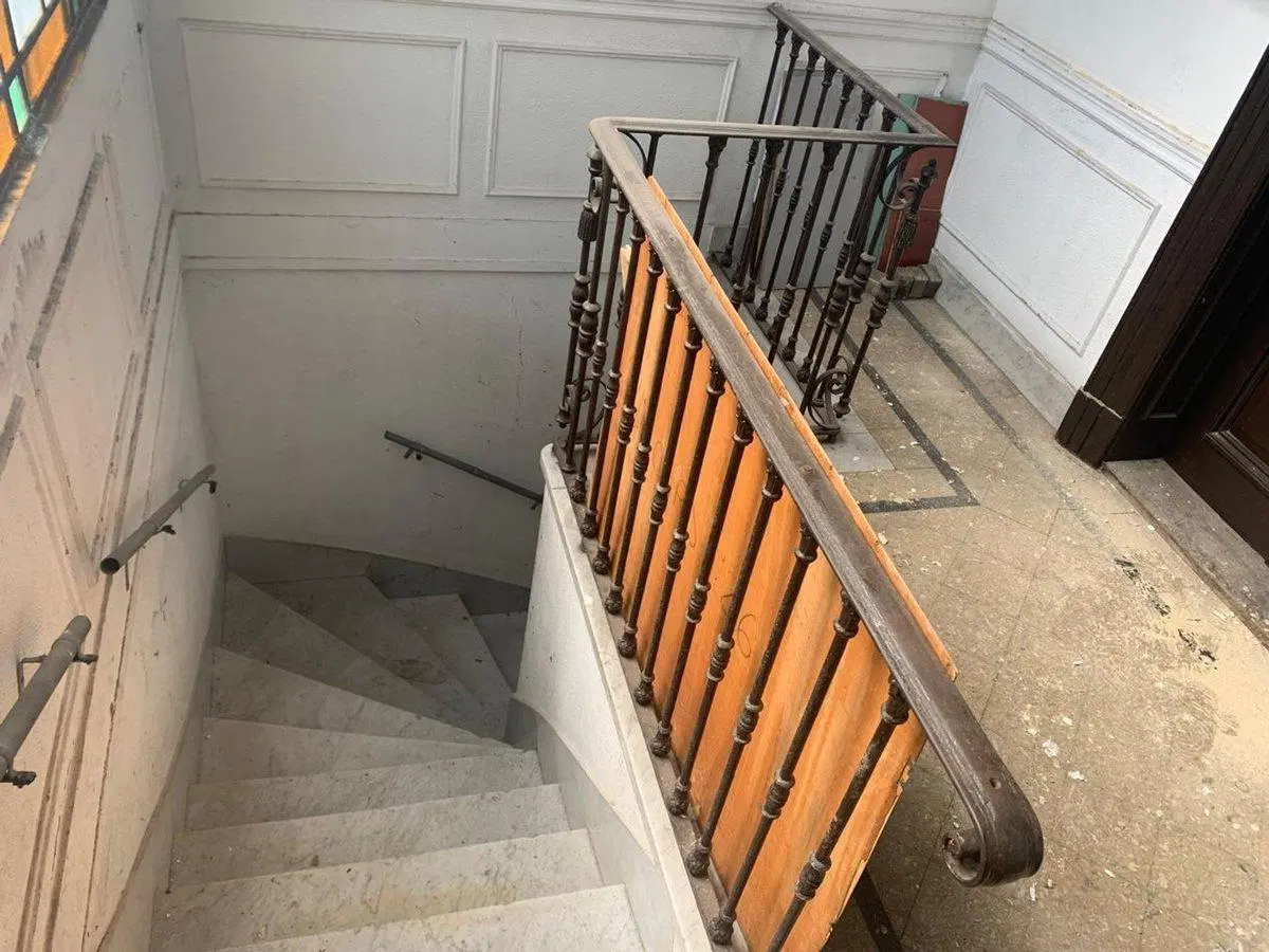 Casa Estilo Francés 678m² - Gran Lote Propio 3