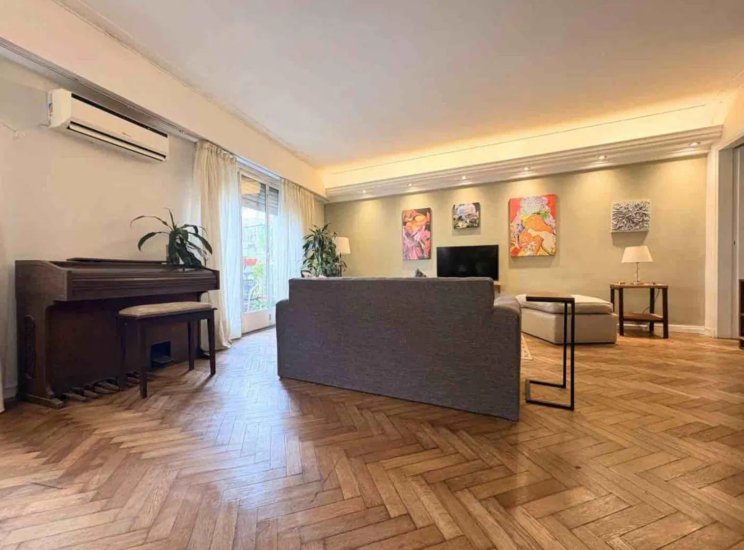 Venta piso 4 ambientes Recoleta, balcón A/credito 5