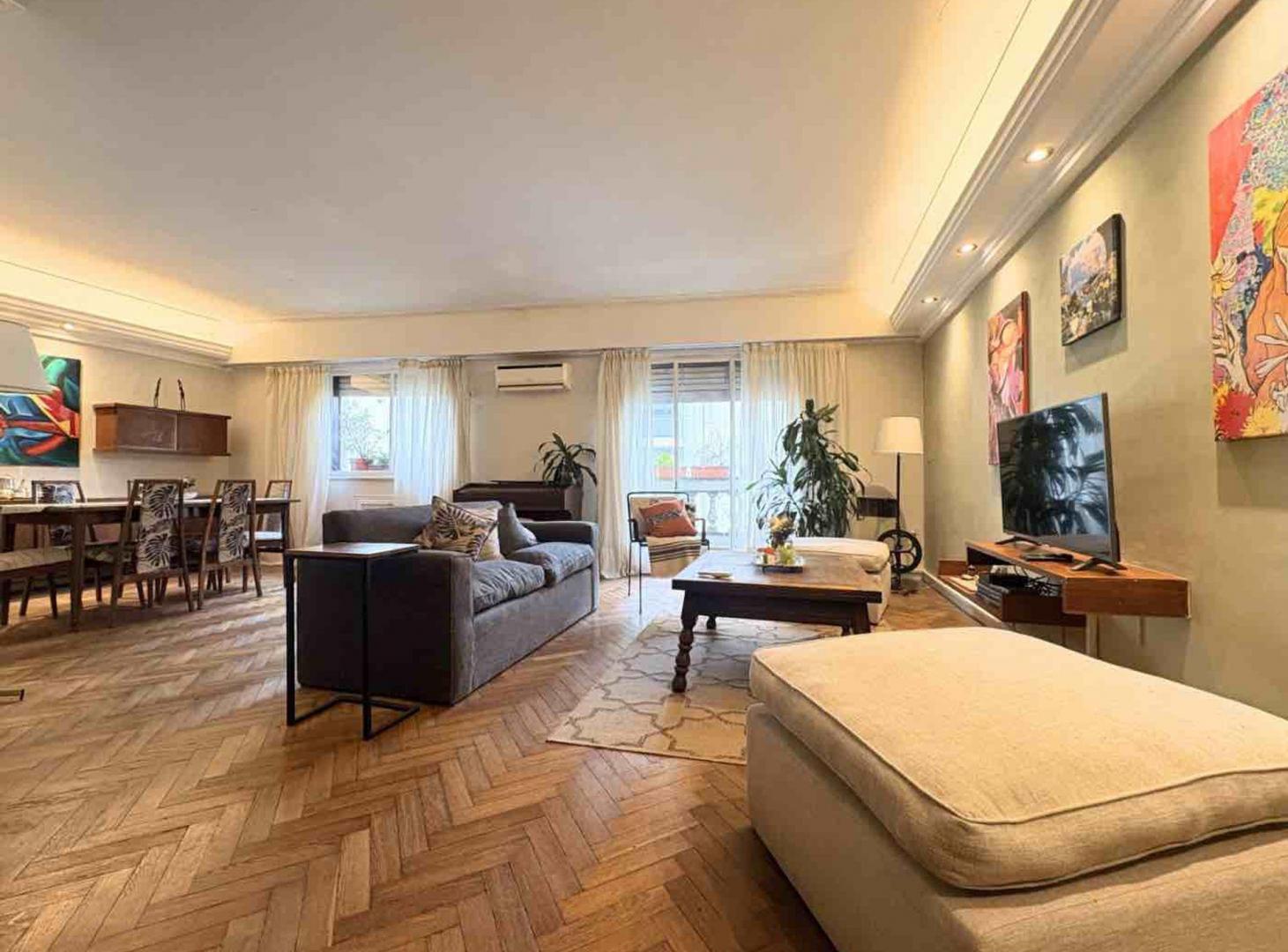 Venta piso 4 ambientes Recoleta, balcón A/credito