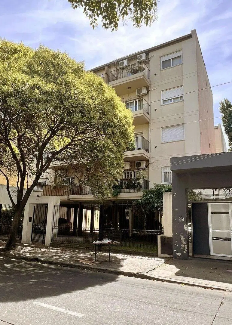 VENTA 2 amb en Dúplex con Cochera y Balcón Florida 5
