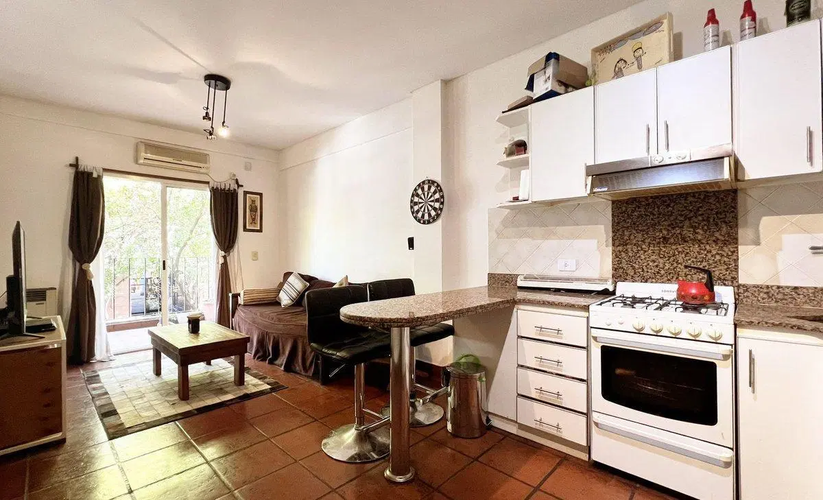 VENTA 2 amb en Dúplex con Cochera y Balcón Florida 4