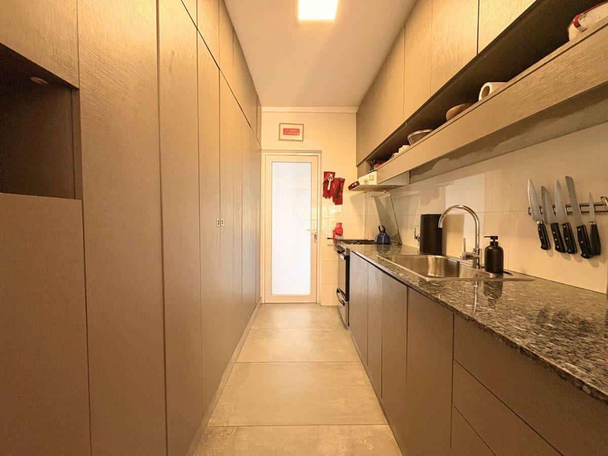 Depto 4 Ambientes Venta Belgrano Balcón y Parrilla