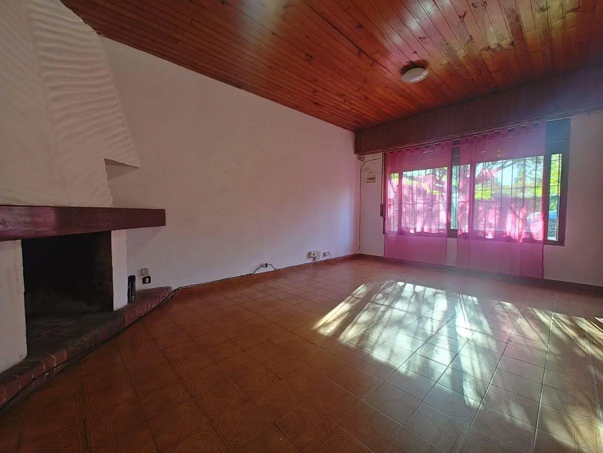 VENTA 2 CASAS +DTO.REFAC- BENAVIDEZ MULTIFAMILIAR 4
