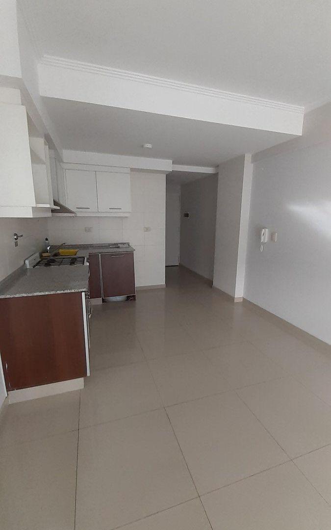 Foto de VENTA MONOAMBIENTE CON BALCON,EN VILLA URQUIZA, imagen 4