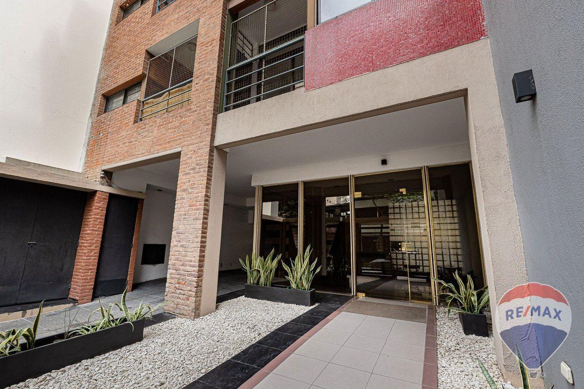 VENTA PENTHOUSE DÚPLEX 4 AMB. C/DEP + 2 GUARDACOCH