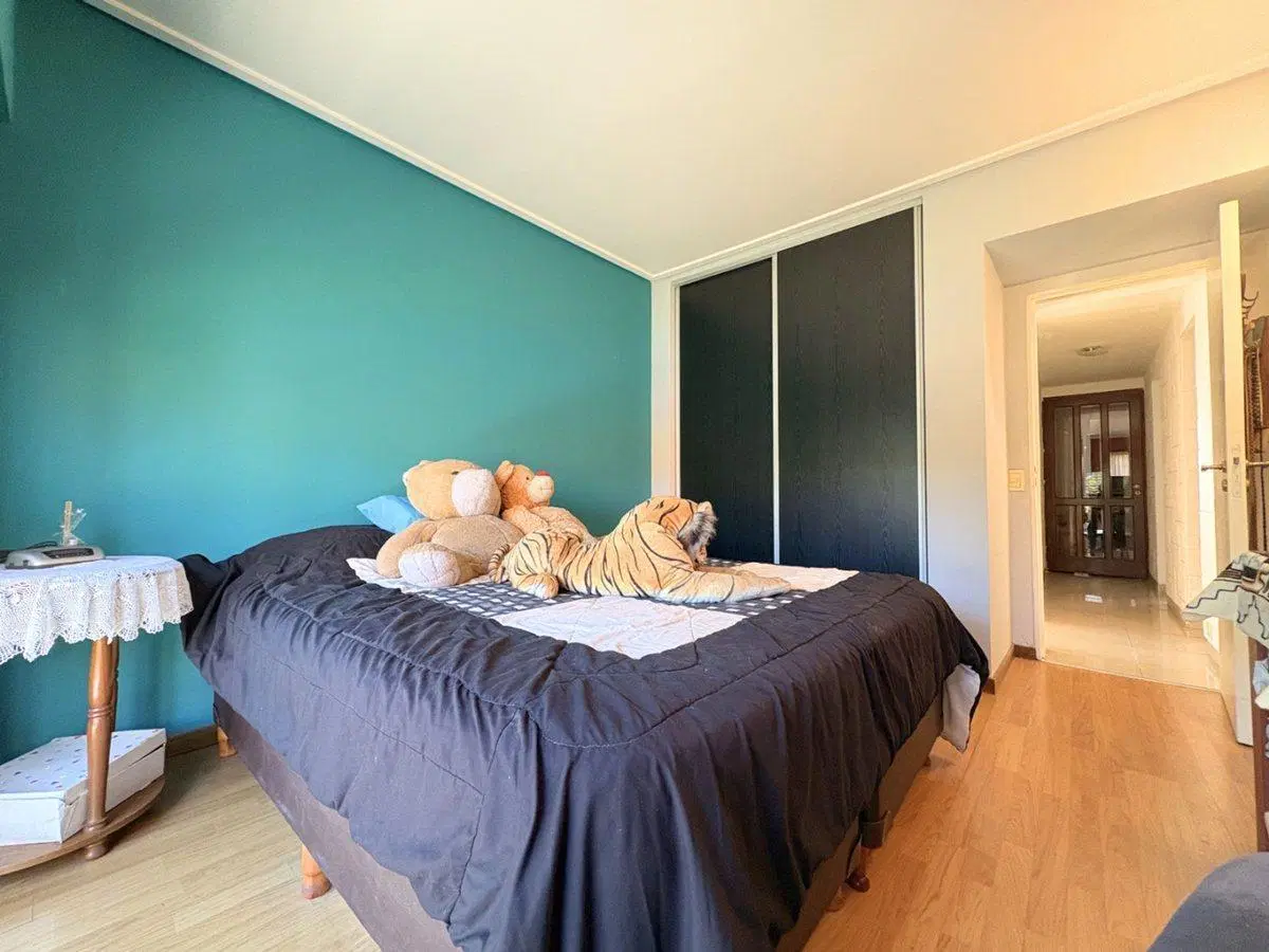 Casa 4 amb en venta - Palomar - Pileta y cochera 5