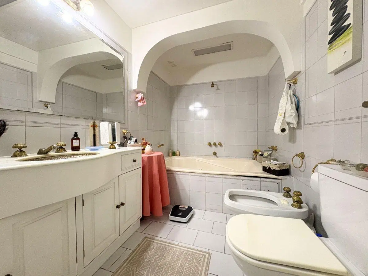Casa 4 amb en venta - Palomar - Pileta y cochera 4